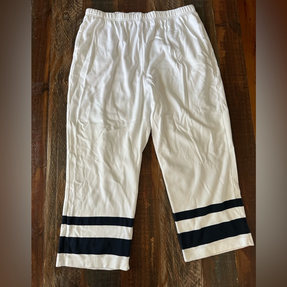 BFA Classics Women’s PXL Capri Elastic Waist White Black Pants | SKU 0604